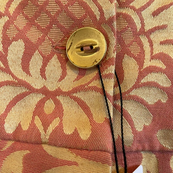 Vintage pink and gold floral jacquard brocade coat with Peter Pan collar - Picture 9 of 9